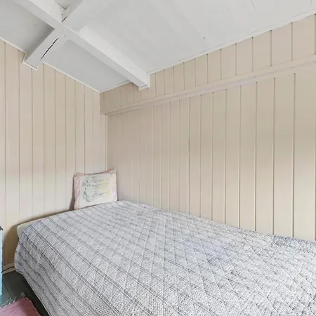 3 Bedroom Cozy In * Vejby